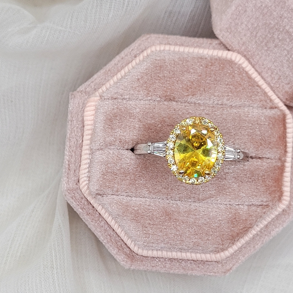 Golden Radiance Oval Citrine Halo Ring